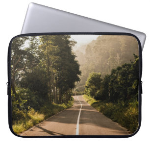 Housse Pour Ordinateur Portable Route en béton gris le matin