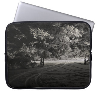 Housse Pour Ordinateur Portable Snowy Forest at Night