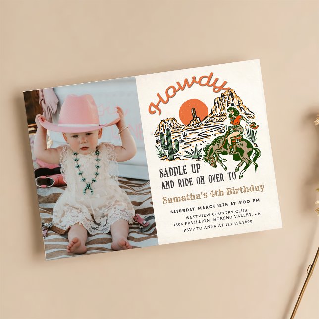 Howdy! Western Rodeo Cowboy Birthday Foto Einladung (Von Creator hochgeladen)