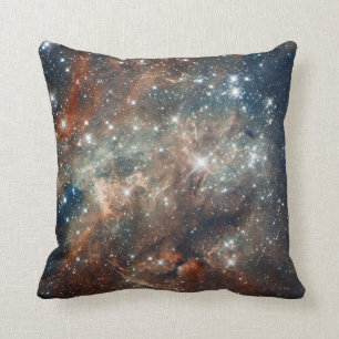 Hubble Images 30 Doradus- NGC 2060 Kissen