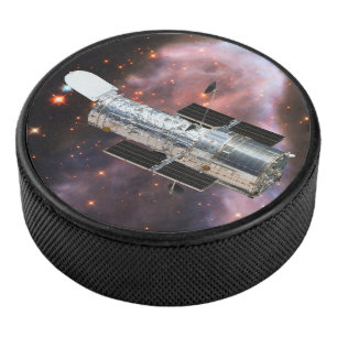 Hubble-Teleskop Eishockey Puck