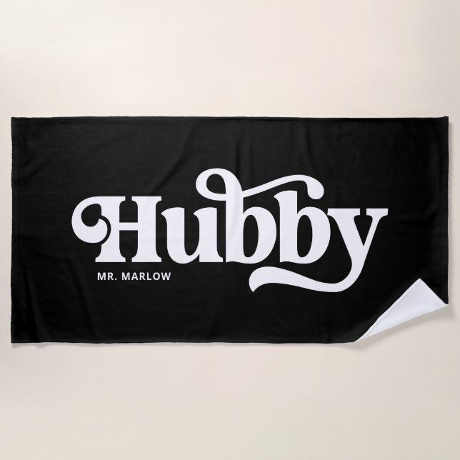 Hubby Black and White New Groom Beach Handtuch (Vorderseite)