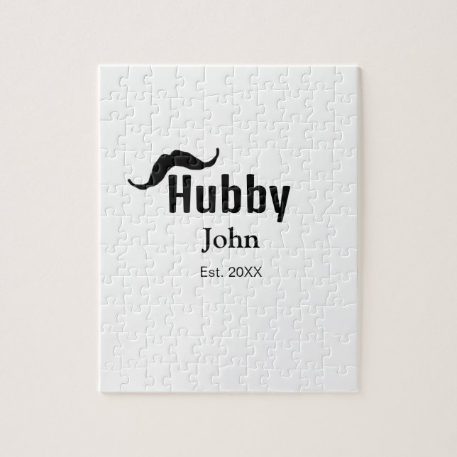 Hubby Ehemann Name Datum Jahr Schnurrbart einfach (Vertikal)