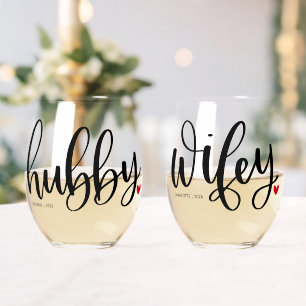 Hubby Wifey Couple Typografie Design Custom Weinglas Ohne Stiel