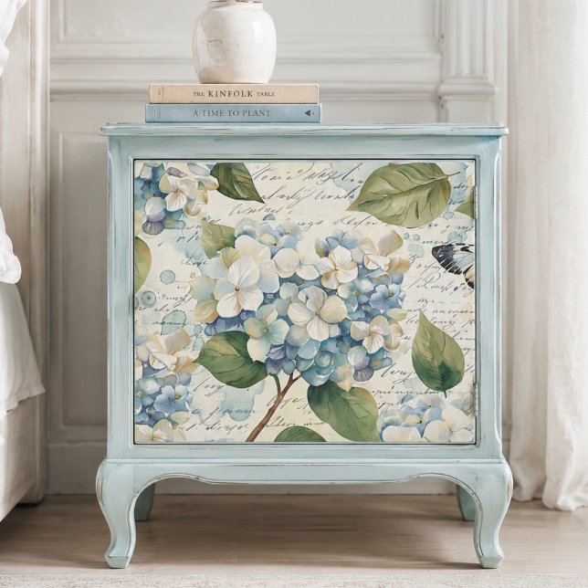 Hübsch Blue Hydrangea Ephemera Script Decoupage Seidenpapier (Von Creator hochgeladen)