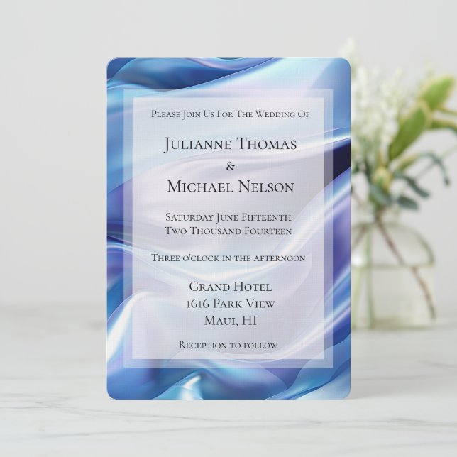 Hübsch Dreamy Blue Lila Romantische Hochzeit Einladung (Stehend Vorderseite)