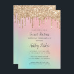 Hübsch Gold Glitzer Gradient Sweet 16 Geburtstag Einladung<br><div class="desc">Diese hübsche 16 . Geburtstag-Geburtstagseinladung besticht durch einen hübschen pastellfarbenen Farbverlauf,  der von Imitaten mit goldenen Glitzer-Tropfen geprägt ist. Das Aussehen ist funkelnd und lustig,  eine tolle Wahl für eine Teenager-Geburtstagsfeier! Passen Sie die Rückseite an,  indem Sie ein Foto oder einen zusätzlichen Text hinzufügen..</div>