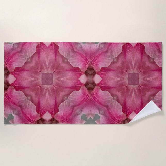 Hübsch in rosa strandtuch (Vorderseite)