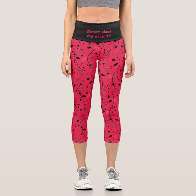 Hübsch | PERSONALISIERT | Crimson Red | Blumendruc Capri Leggings (Vorderseite)