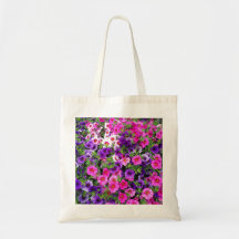 Hübsch Petunias