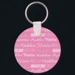 Hübsch Pink Girls Name Schriftart Collage Custom T Schlüsselanhänger<br><div class="desc">Dieser hübsche rosa Schlüsselanhänger ist mit dem Namen Ihres Teenagers oder kleinen Mädchens in 9 verschiedenen schönen Schriftart angepasst. Ein niedliches personalisiertes Geschenk für ein Kind oder einen Teenager.</div>