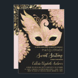 Hübsch Pink Gold Masquerade Maske Sweet 16 Einladung<br><div class="desc">Diese hübsche und moderne 16 . Geburtstag Geburtstagsfeier lädt zum stilvollen Geburtstagsmädchen ein. Das wunderschöne, einzigartige und elegante Design zeigt ein Imitat mit Goldfolie, das auf einem schwarzen Hintergrund mit einer handgezeichnet Maskerade aus schwarzem Rosa bedruckt ist. Dieser illustrative zeichn wird ergänzt durch zwei blumengeschmückte verzierte Spitzen-Mandalase. Dieses schöne und...</div>