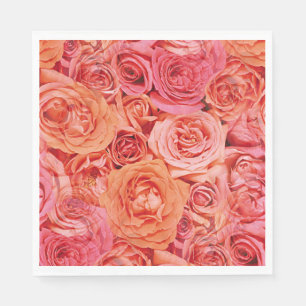 Hübsch rosa Korallenrot Orange Rose Blume Muster Serviette