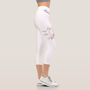 Hübsche aber wilde weiße Katze & rosa Rose Blumige Capri Leggings