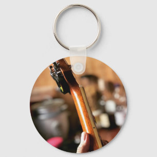 Hübsche akustische Gitarre Schlüsselanhänger