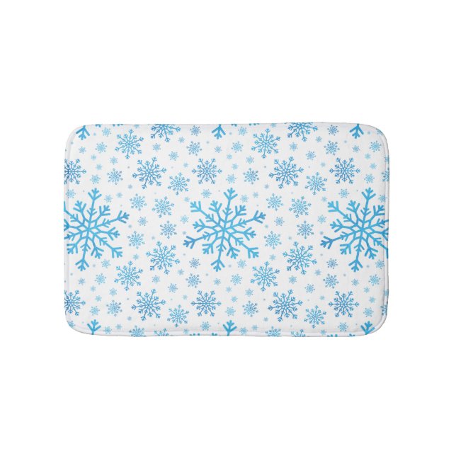 Hübsche Blaue Weihnachtsschneeflocken im Winter We Badematte (Vorderseite)