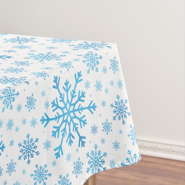 Hübsche Blaue Weihnachtsschneeflocken im Winter We Tischdecke (Beispiel)