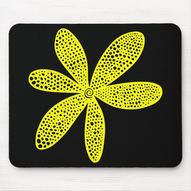 Hübsche Blume - Gelb in Schwarz Mousepad (Vorne)