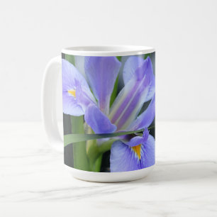 Hübsche Blüte (Iris), mit Vers von Mark 11:24 Kaffeetasse