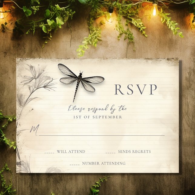 Hübsche Drachenfliege Vintage Zeitschrift Hochzeit RSVP Karte (Front - Pretty Dragonfly Sketch Vintage Journal Wedding RSVP Card)