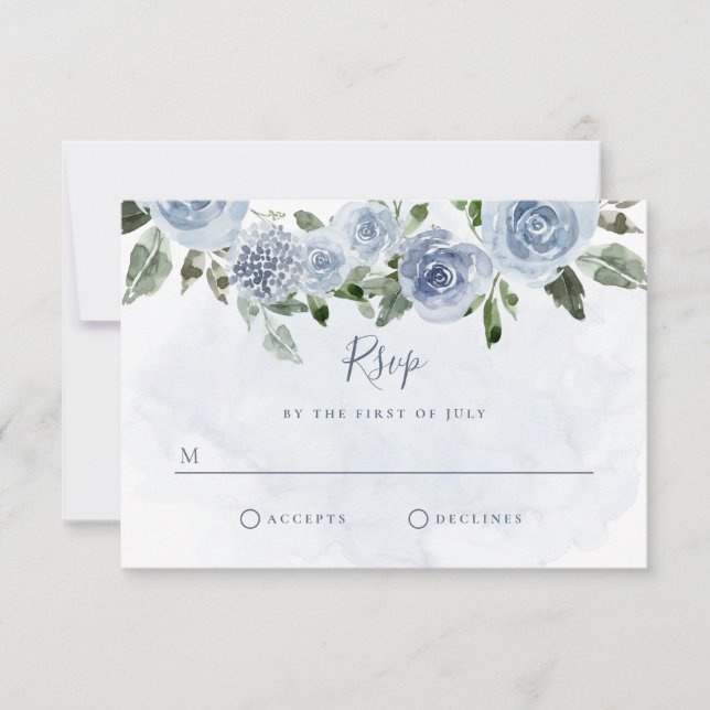 Hübsche Dusty Blue Watercolor-Blume RSVP Karte (Vorderseite)