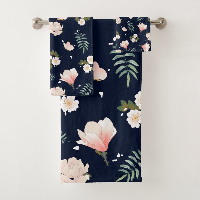 Hübsche feminine Blume für ihre blaue Marineblau Badhandtuch Set (Insitu)