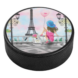 Hübsche Frau und Rosa Herzballon - I Liebe Paris Eishockey Puck