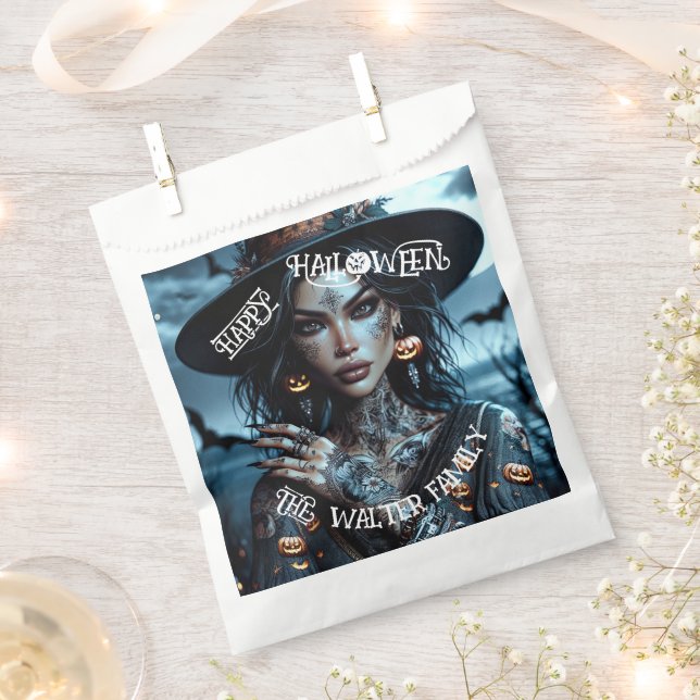 Hübsche Gotische Hexe mit Tattoos-Halloween-Party Geschenktütchen (Ausgeschnitten)