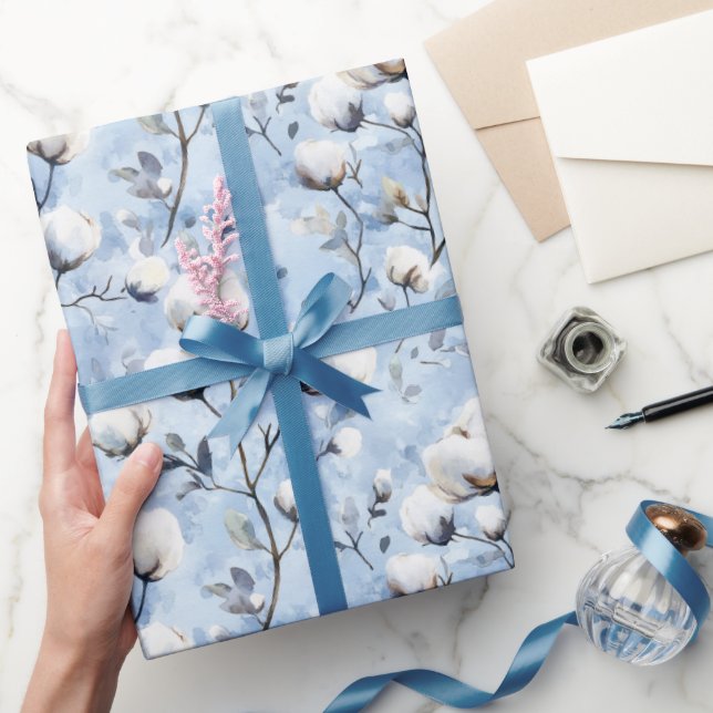 Hübsche Hellblaue Weiße Florale Hochzeitsdusche Geschenkpapier (Schenken)