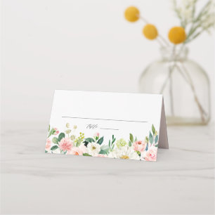 Hübsche Hochzeit von Wasserfarben und weißen Blume Platzkarte