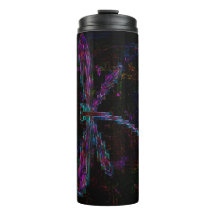 Hübsche Lila blaue Libellen auf Schwarz