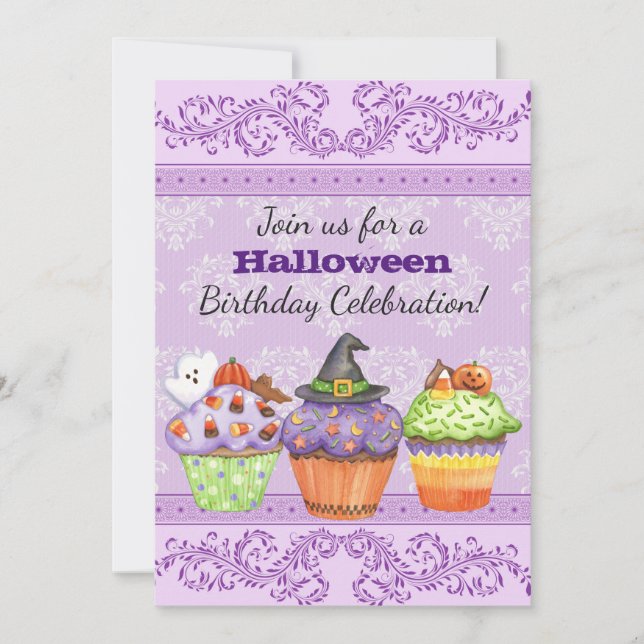 Hübsche Lila Halloween-Cupcakes Einladung (Vorderseite)