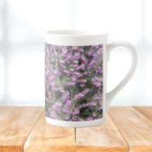 Hübsche Lila Heather Floral
