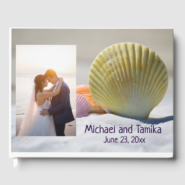 Hübsche Muscheln im Gästebuch von Beach Wedding (Vorderseite)