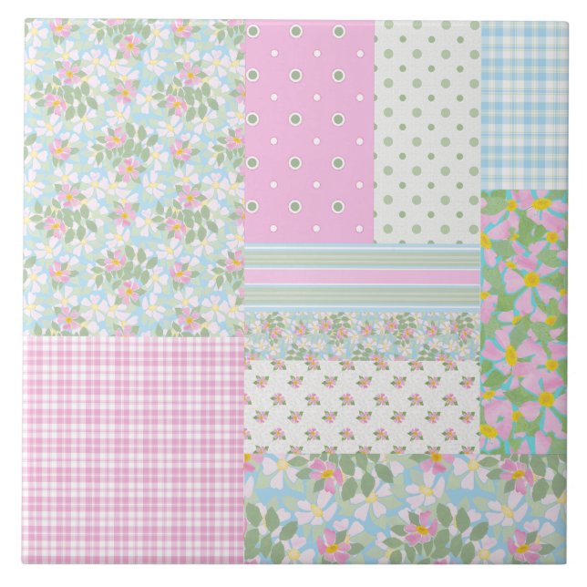 Hübsche rosa blaue Hunderosen Faux-Patchwork Fliese (Vorderseite)