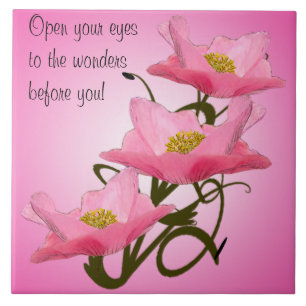 Hübsche rosa Pflaumen aus Triple Stack Nah Fliese