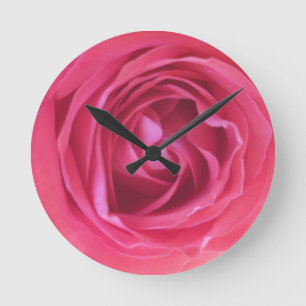 Hübsche rosa Rose Runde Wanduhr