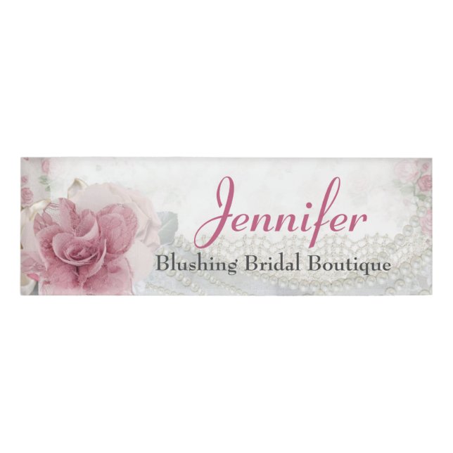 Hübsche Rosa Rose und Perlen Mitarbeitername Namenschild (Vorderseite)