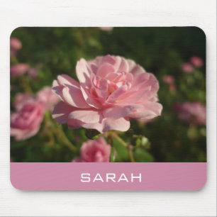 hübsche rosa Rosenblumen, fügen Sie Ihren Namen hi Mousepad