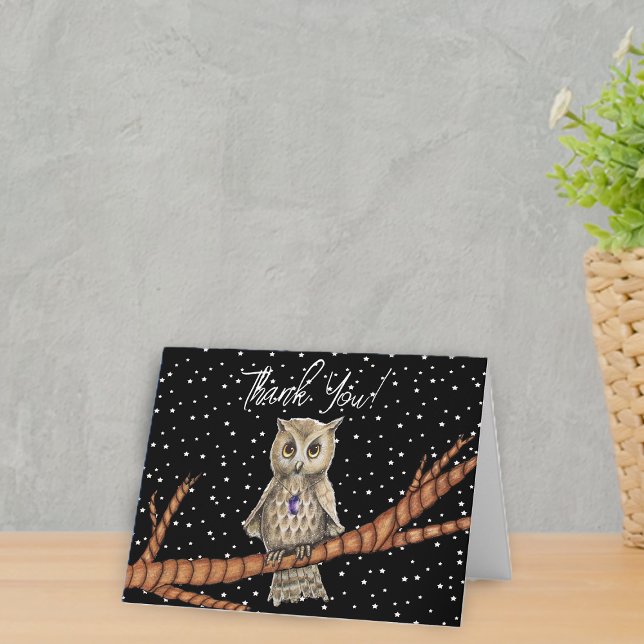 Hübsche Schüssel auf Zweig Lila Nekklace-Stars sch Dankeskarte (Pretty owl purple crystal necklace stars on branch on black Thank You card.)