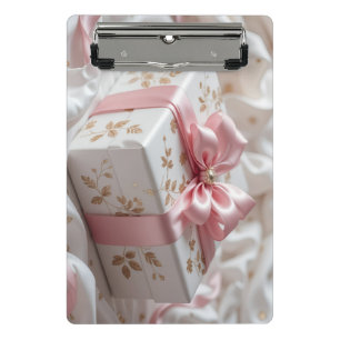 hübsche Seiden-Roségeschenkbox Mini Klemmbrett