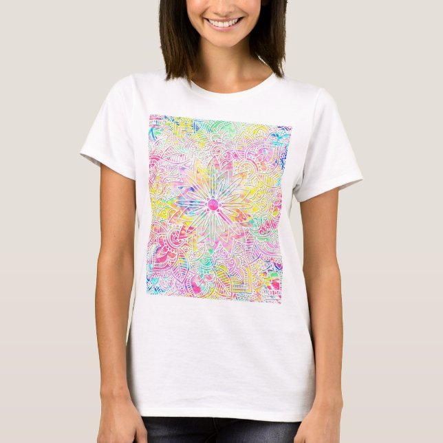 Hübsche, trendige, blumengeschmückte Henna-Muster T-Shirt (Vorderseite)