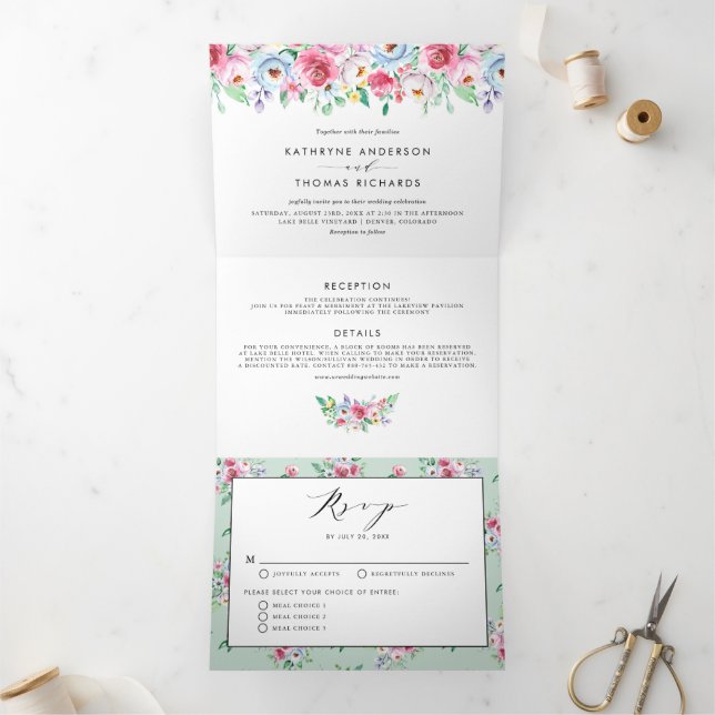 Hübsche Wasserfarben Frühlingsblumen Hochzeit Dreifach Gefaltete Einladung (Innenseite)