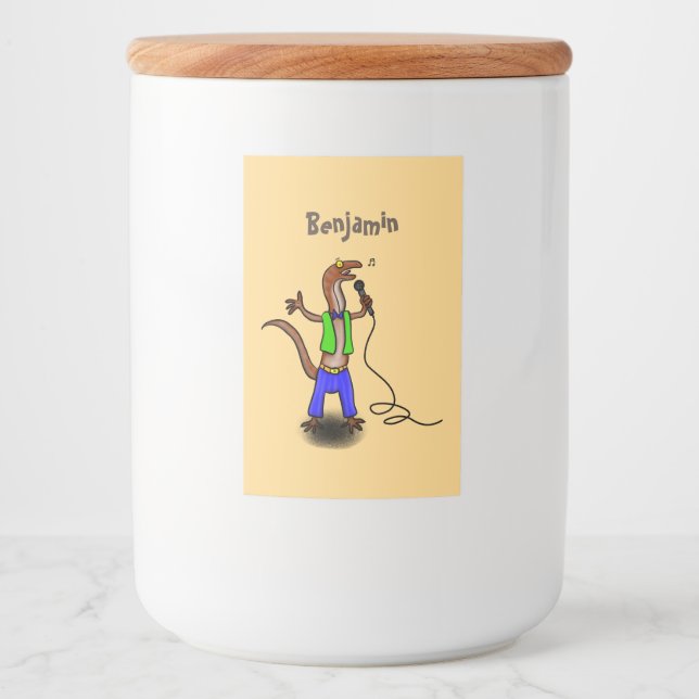 Hübscher Eidechsengesang mit Mikrofon-Cartoon Lebensmitteletikett (Vorderseite)