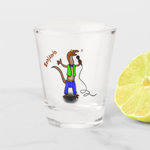 Hübscher Eidechsengesang mit Mikrofon-Cartoon Schnapsglas