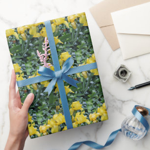 Hübscher gelbe Iris-Garten Geschenkpapier