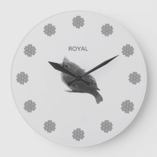 Hübscher kleiner Vogel & Blumen auf Silbergrau Große Wanduhr