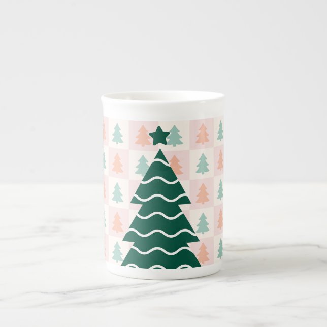  Hübscher Weihnachtsbaum Feiertagsdesign.  Prozellantasse (Vorderseite)