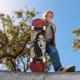 HÜBSCHES BRÜNETTES BOHEMISCHES MIRL-Skateboard Skateboard