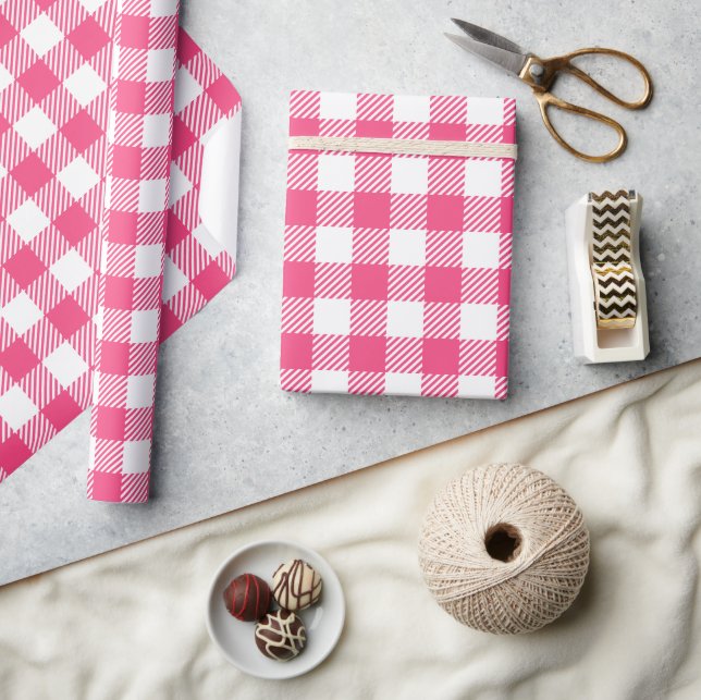 Hübsches Candy Rosa und Weißes Buffalo Kariert Geschenkpapier (Kunsthandwerk)